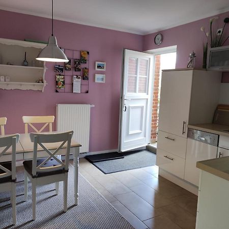 Pier 12 Ferienwohnung Eckernförde Esterno foto